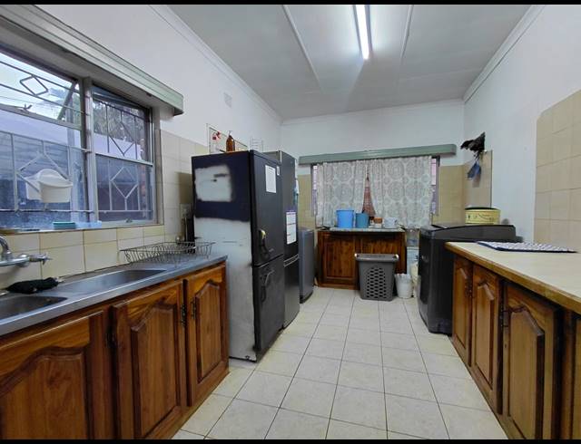 4 BEDROOM FREESTANDING FOR SALE IN IMPALA PARK